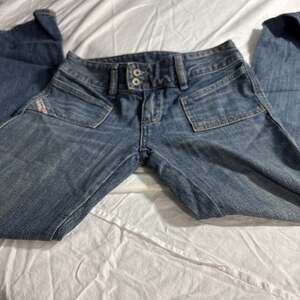 Diesel Womens Blue Jeans Size 27 Made In Italy Y2K Designer Denim